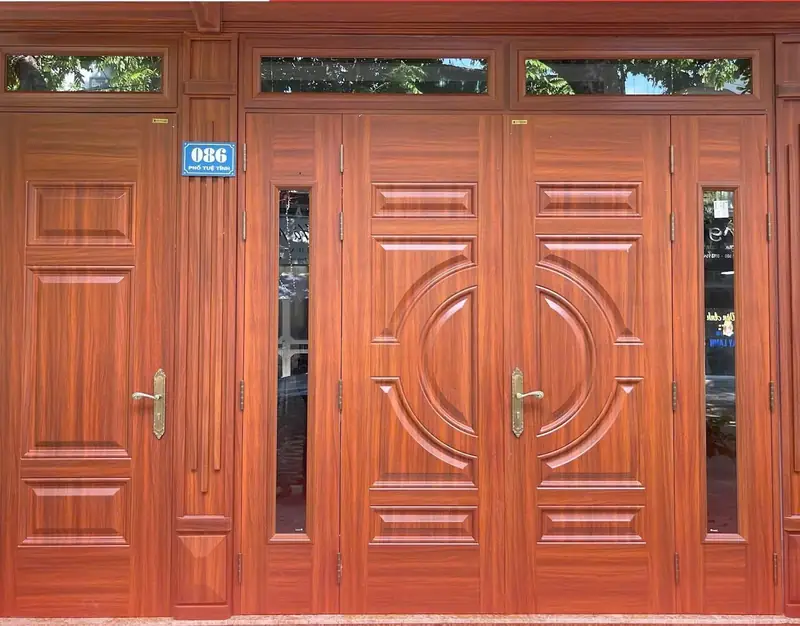 Cửa chính và cửa phụ thẳng nhau - Tác hại phong thủy khi cửa chính, cửa phụ thẳng
