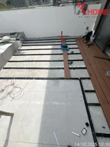 Sàn nhựa spc và sàn nhựa hèm khóa khác nhau - 1. Phân Biệt Cấu Tạo Và Đặc Điểm Sàn